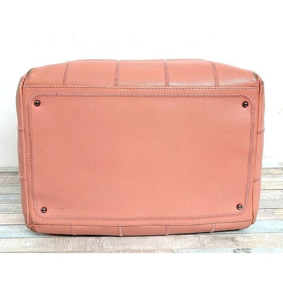 AUTHENTIC CHANEL CAVIAR PINK STITCH LEATHER MEDIUM ZIP TOP SQUARE PURSE HANDBAG - Picture 8 of 11